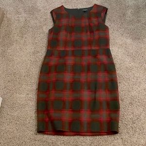 Plaid fitted midi dress